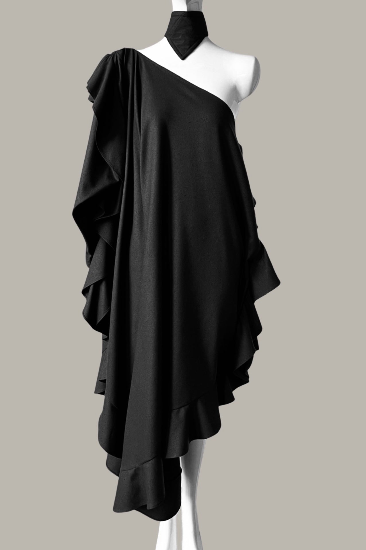 The Queen’s Kaftan with Trapunto Belt Black Kohl