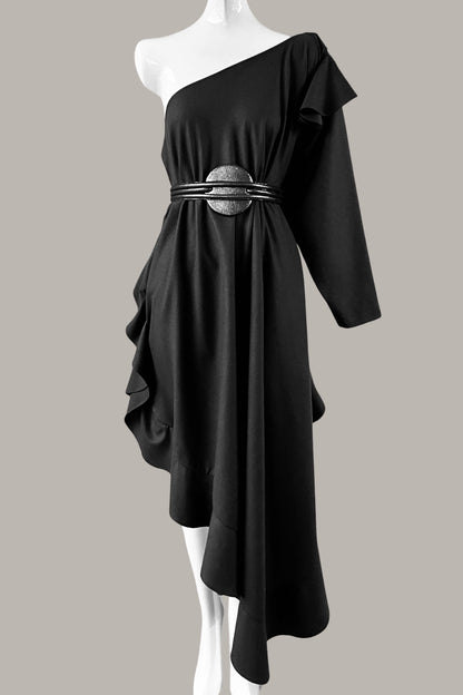 The Queen’s Kaftan with Quilted Trapunto Raw Silk in Black Kohl