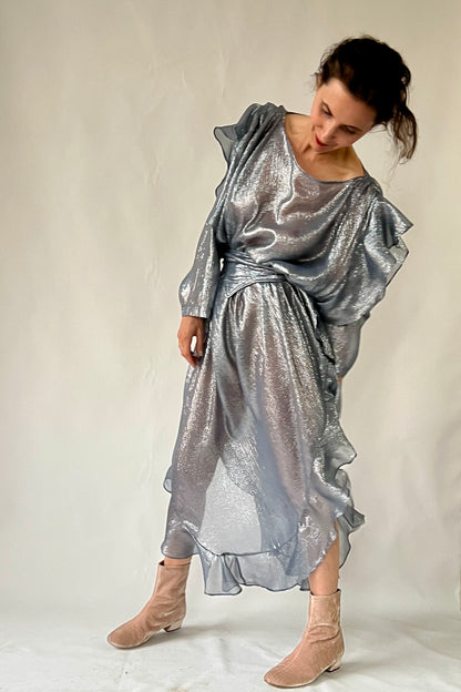 The Queen’s Kaftan with Trapunto Belt  Silk Lame’ in Pewter/Blue Dusk {Made to Order}