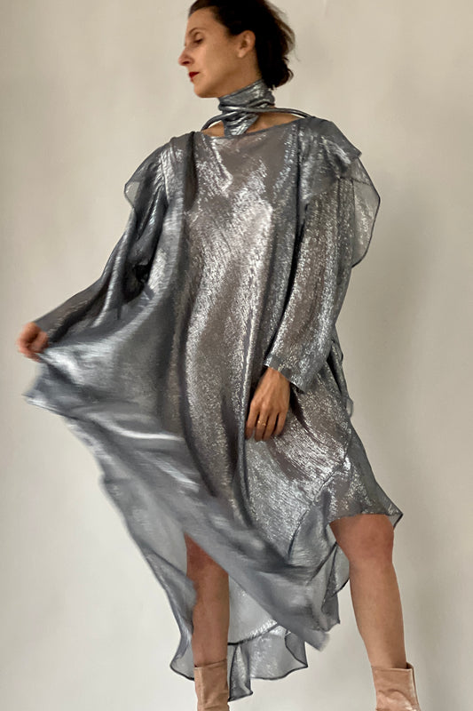 The Queen’s Kaftan with Trapunto Belt  Silk Lame’ in Pewter & Blue Dusk