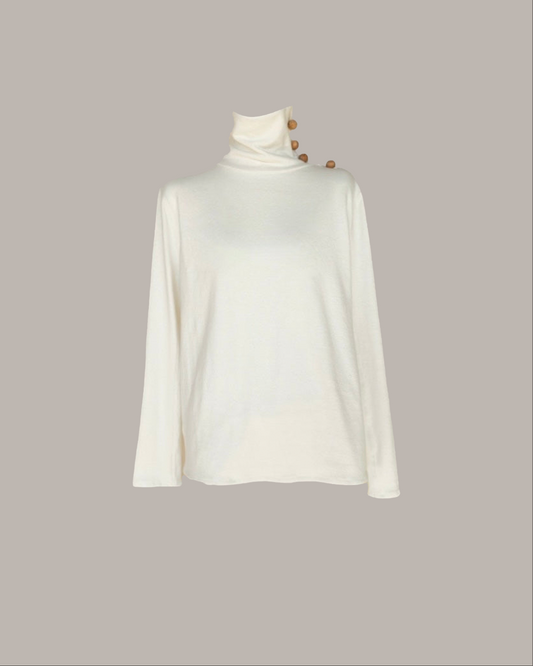 Circe Turtleneck in Ecru