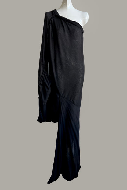 Pentheus Gown Black